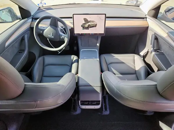 7SAYGDEE0PA152477 2023 TESLA MODEL Y - Image 8
