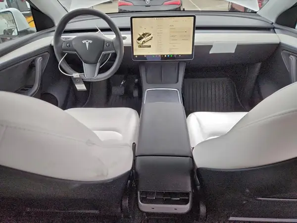 7SAYGDEE0PA153306 2023 TESLA MODEL Y - Image 8