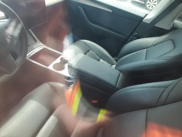 7SAYGDEE0PA155587 2023 TESLA MODEL Y - Image 8