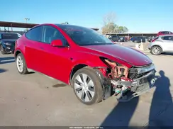 7SAYGDEE0PA160028 2023 TESLA MODEL Y
