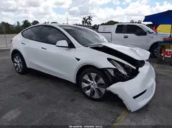 7SAYGDEE0PA161437 2023 TESLA MODEL Y