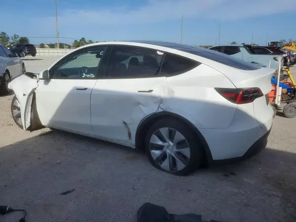 7SAYGDEE0PA162698 2023 TESLA MODEL Y - Image 2