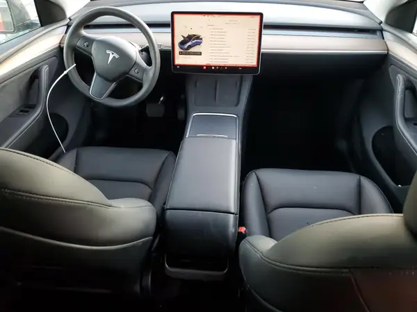 7SAYGDEE0PA165651 2023 TESLA MODEL Y - Image 8
