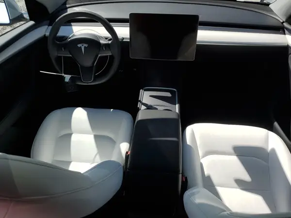 7SAYGDEE0PA173250 2023 TESLA MODEL Y - Image 8