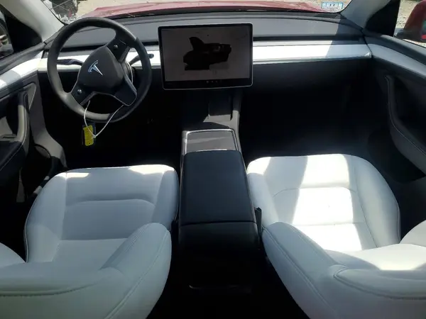 7SAYGDEE0PA173426 2023 TESLA MODEL Y - Image 8