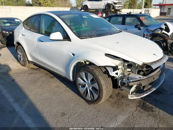 7SAYGDEE0PA174155 2023 TESLA MODEL Y - Image 1