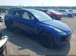 7SAYGDEE0PA174169 2023 TESLA MODEL Y