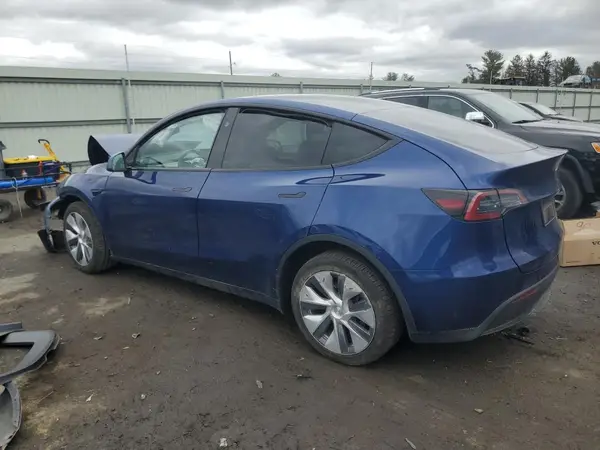 7SAYGDEE0PA175032 2023 TESLA MODEL Y - Image 2