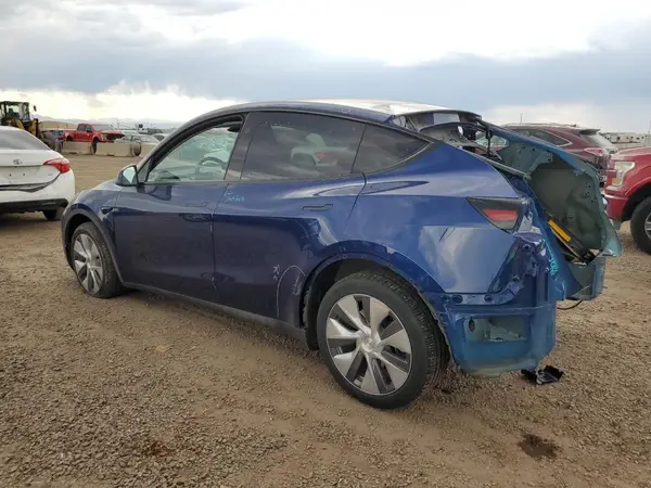 7SAYGDEE0PA178528 2023 TESLA MODEL Y - Image 2