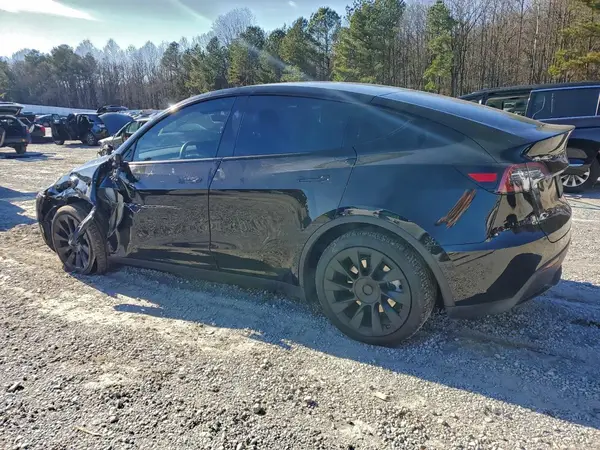 7SAYGDEE0PA181462 2023 TESLA MODEL Y - Image 2