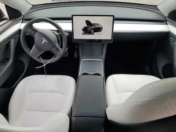 7SAYGDEE0PA184880 2023 TESLA MODEL Y - Image 8