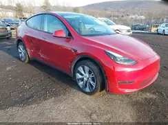 7SAYGDEE0PA185057 2023 TESLA MODEL Y