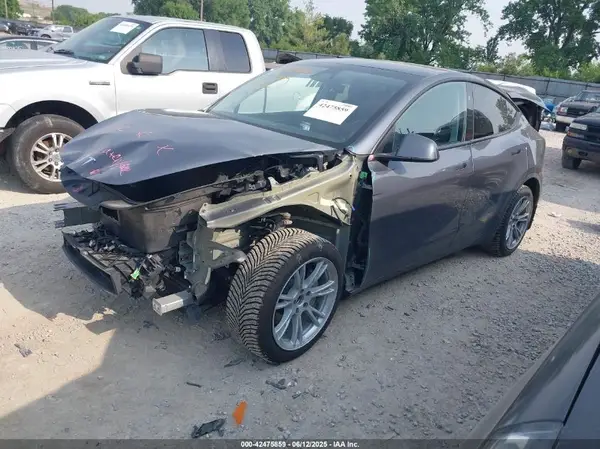 7SAYGDEE0PA188508 2023 TESLA MODEL Y - Image 2