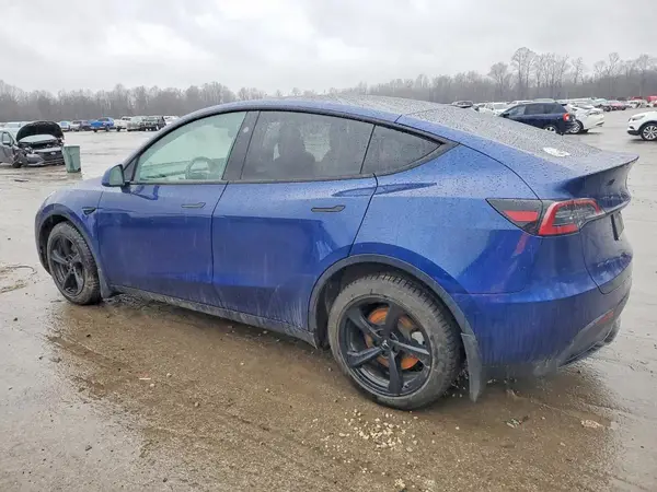 7SAYGDEE0PA190839 2023 TESLA MODEL Y - Image 2