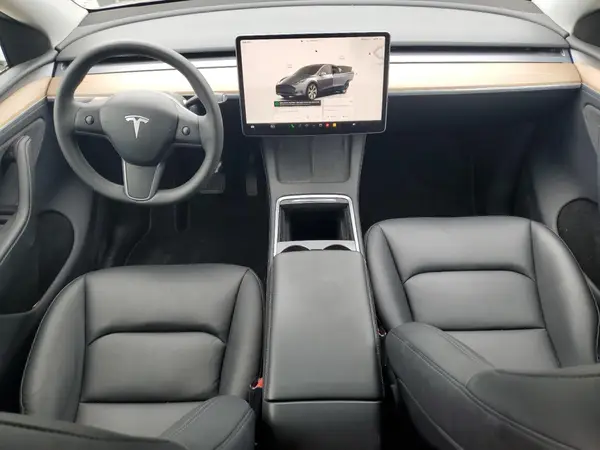 7SAYGDEE0PA196060 2023 TESLA MODEL Y - Image 8