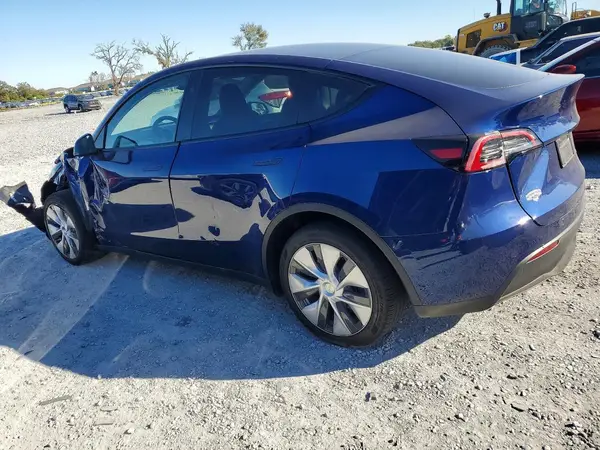 7SAYGDEE0PA203072 2023 TESLA MODEL Y - Image 2