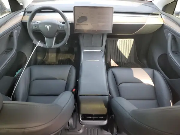 7SAYGDEE0PA203752 2023 TESLA MODEL Y - Image 8