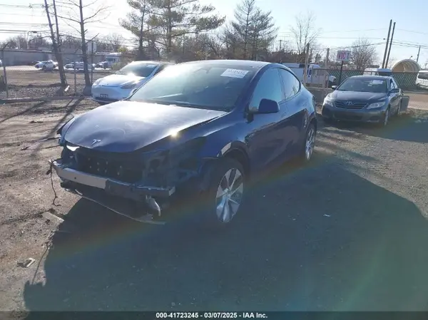 7SAYGDEE0PA207509 2023 TESLA MODEL Y - Image 2