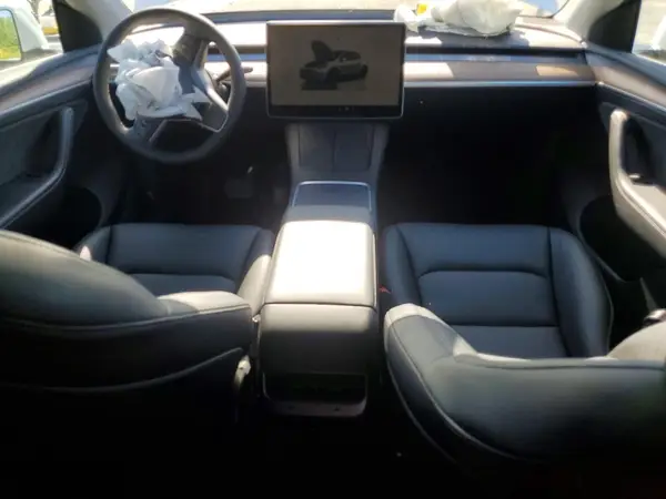7SAYGDEE0PF584912 2023 TESLA MODEL Y - Image 8