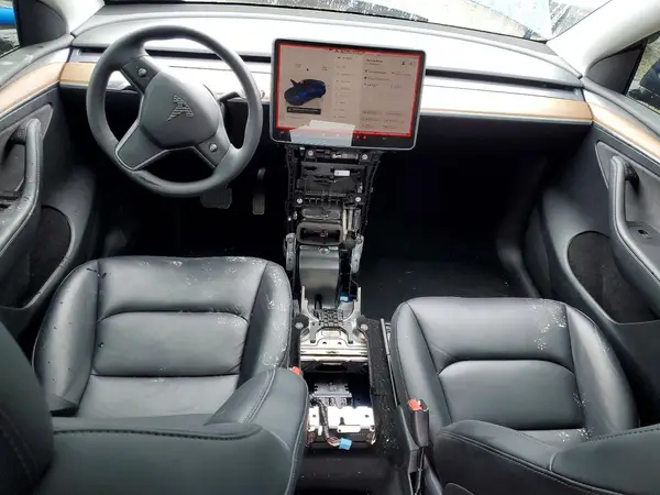 7SAYGDEE0PF586353 2023 TESLA MODEL Y - Image 8