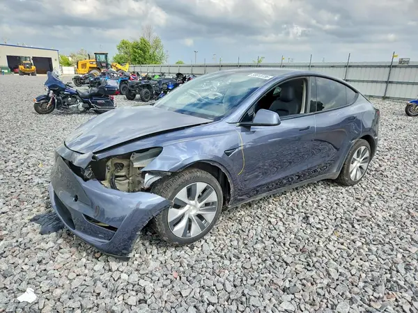7SAYGDEE0PF596512 2023 TESLA MODEL Y - Image 1