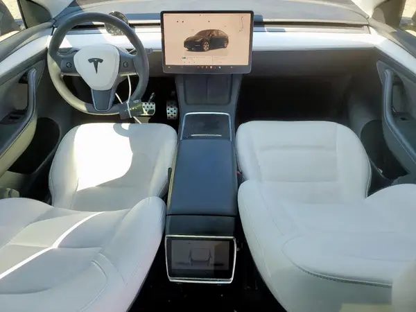7SAYGDEE0PF631534 2023 TESLA MODEL Y - Image 8