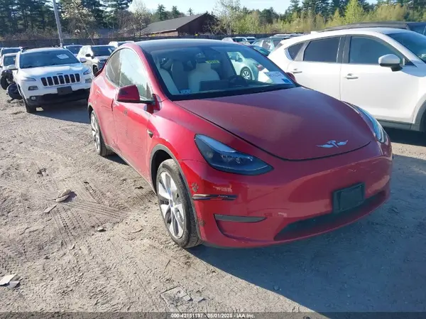 7SAYGDEE0PF638869 2023 TESLA MODEL Y - Image 1
