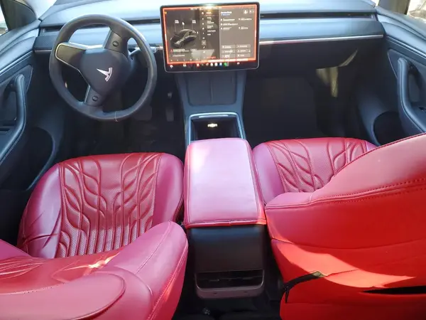 7SAYGDEE0PF663531 2023 TESLA MODEL Y - Image 8