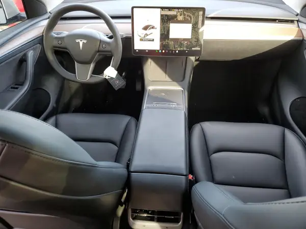 7SAYGDEE0PF664033 2023 TESLA MODEL Y - Image 8