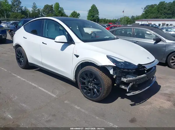 7SAYGDEE0PF666543 2023 TESLA MODEL Y - Image 1