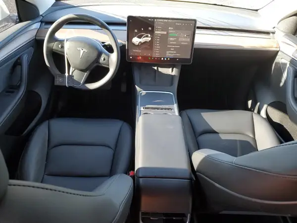 7SAYGDEE0PF683083 2023 TESLA MODEL Y - Image 8