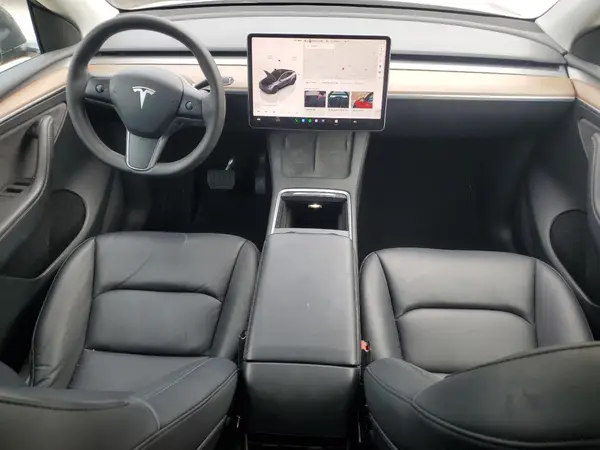 7SAYGDEE0PF696268 2023 TESLA MODEL Y - Image 8