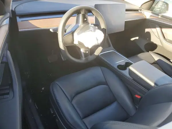 7SAYGDEE0PF696335 2023 TESLA MODEL Y - Image 8