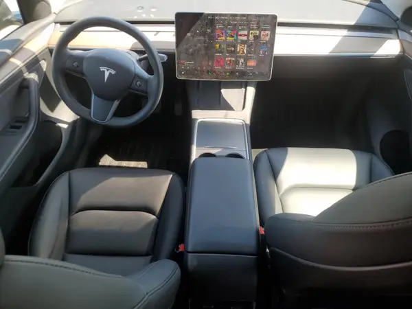 7SAYGDEE0PF698411 2023 TESLA MODEL Y - Image 8