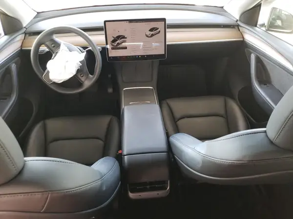 7SAYGDEE0PF738342 2023 TESLA MODEL Y - Image 8