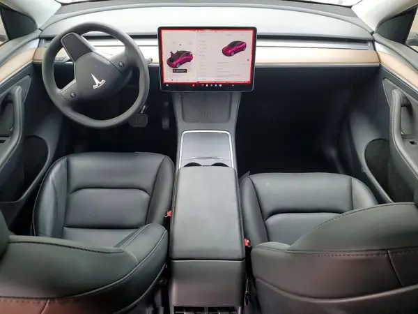 7SAYGDEE0PF756792 2023 TESLA MODEL Y - Image 8