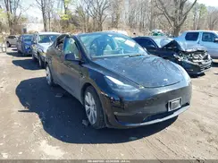 7SAYGDEE0PF756842 2023 TESLA MODEL Y