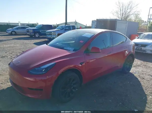 7SAYGDEE0PF760969 2023 TESLA MODEL Y - Image 2