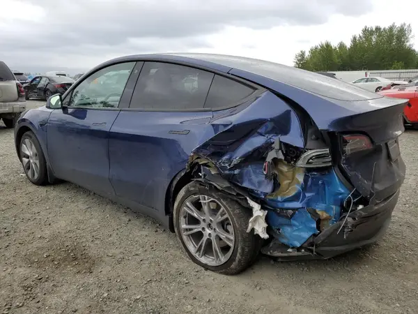 7SAYGDEE0PF764049 2023 TESLA MODEL Y - Image 2