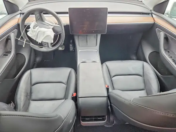 7SAYGDEE0PF766853 2023 TESLA MODEL Y - Image 8