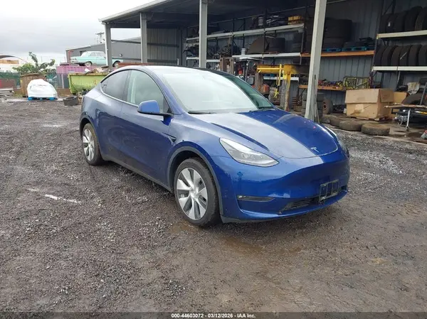 7SAYGDEE0PF770305 2023 TESLA MODEL Y - Image 1