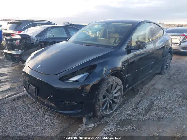7SAYGDEE0PF772006 2023 TESLA MODEL Y - Image 2