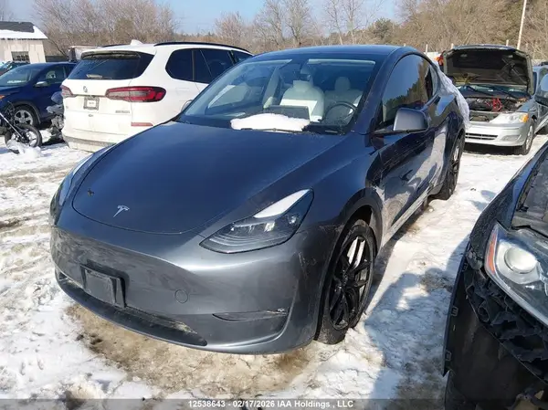 7SAYGDEE0PF780235 2023 TESLA MODEL Y - Image 2