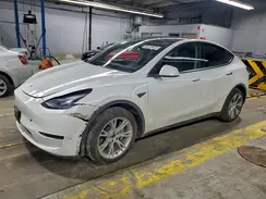 7SAYGDEE0PF781255 2023 TESLA MODEL Y