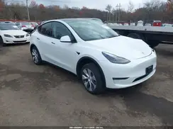 7SAYGDEE0PF789761 2023 TESLA MODEL Y