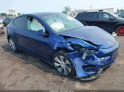 7SAYGDEE0PF798850 2023 TESLA MODEL Y