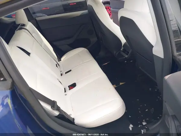 7SAYGDEE0PF798850 2023 TESLA MODEL Y - Image 8