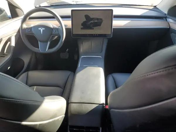 7SAYGDEE0PF802007 2023 TESLA MODEL Y - Image 8