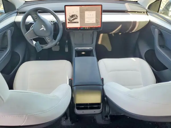 7SAYGDEE0PF806588 2023 TESLA MODEL Y - Image 8