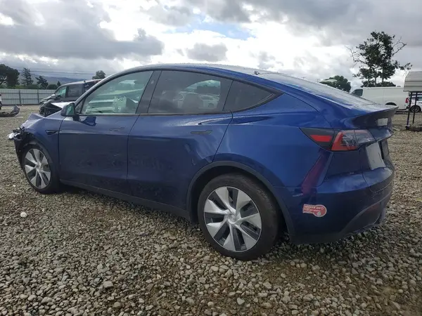 7SAYGDEE0PF809264 2023 TESLA MODEL Y - Image 2